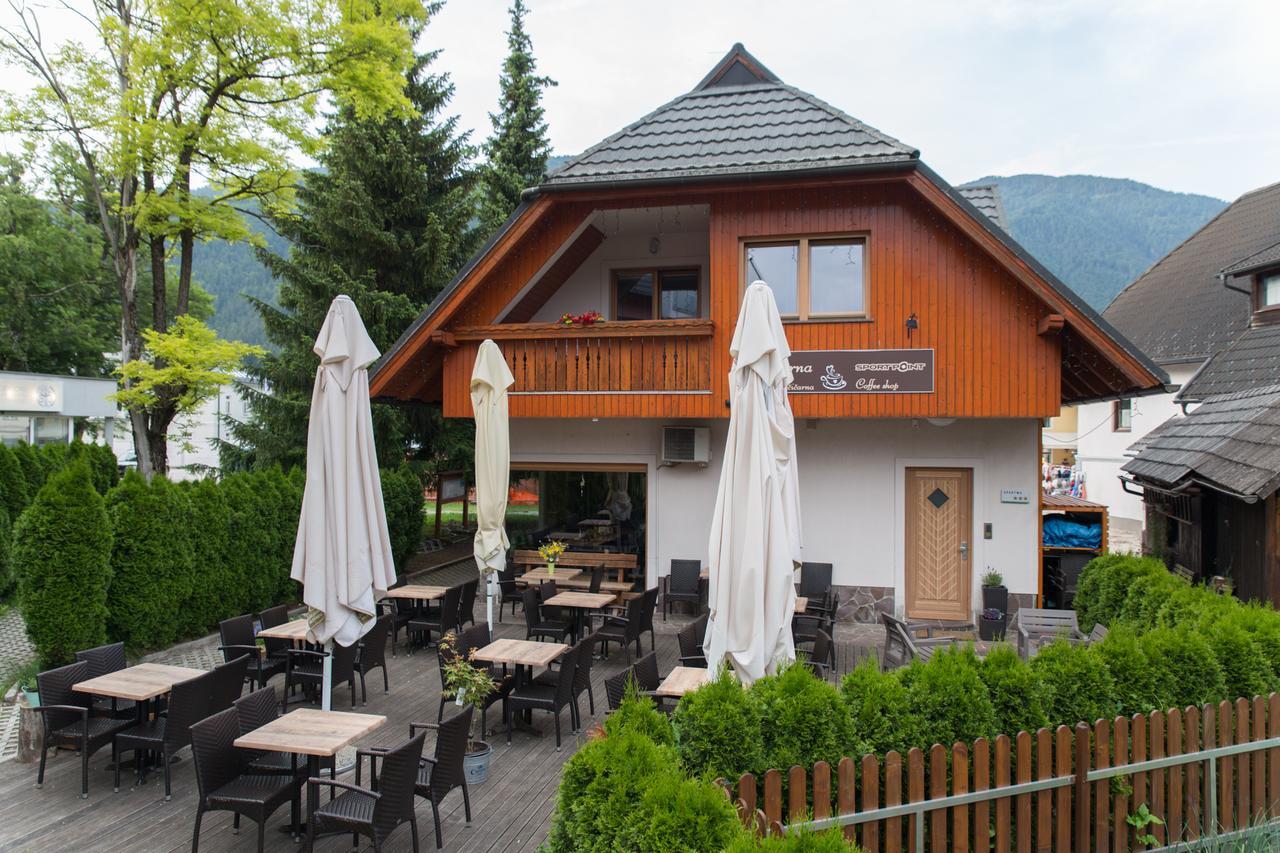 クランスカゴーラAlpine Spotアパートメント エクステリア 写真